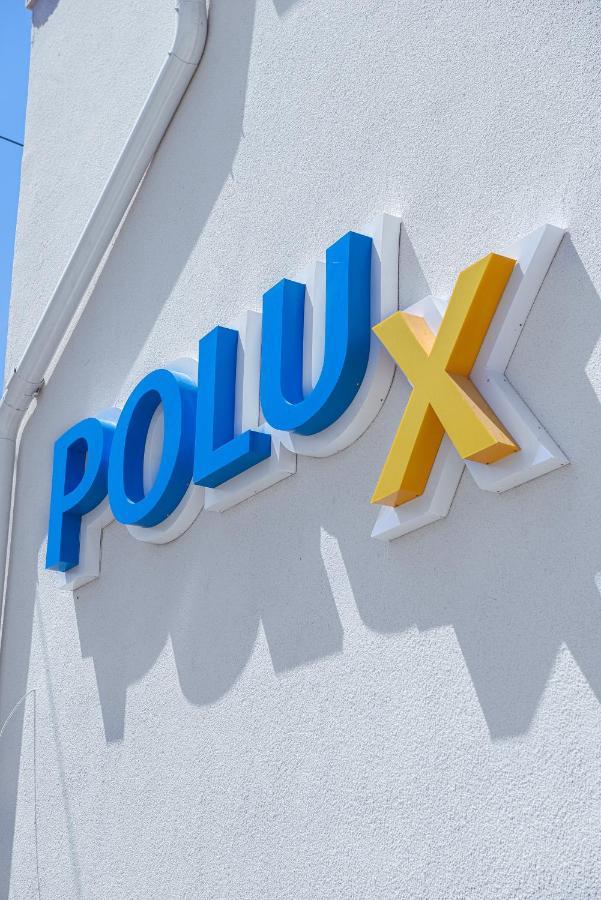 旧瓦马 Polu-X酒店 外观 照片